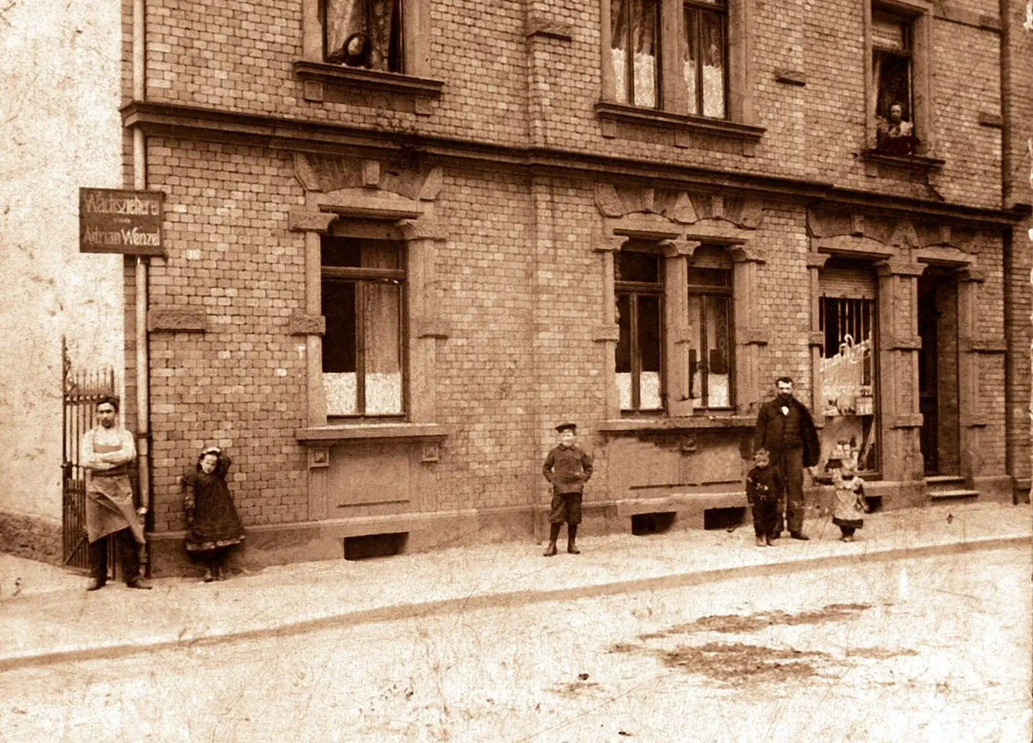 Gebäude des ersten Betriebes in der Maximilianstraße